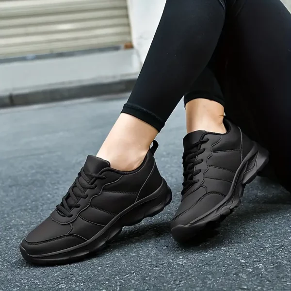 Sports Shoes