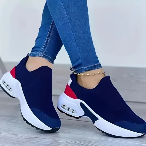 sports shoes