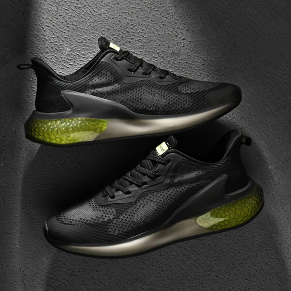 Sports Shoes