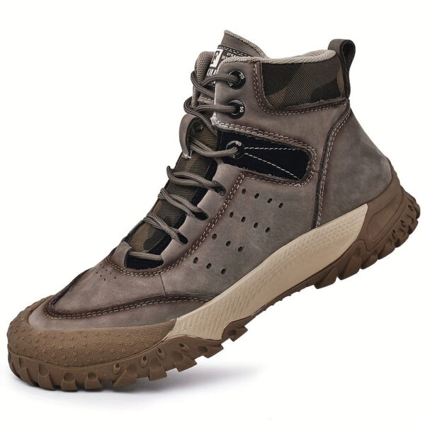 Sports Shoes