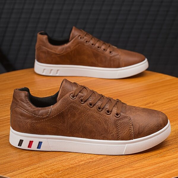 Sports Shoes