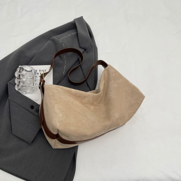 Leather bag