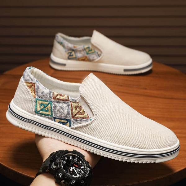 Sports Shoes
