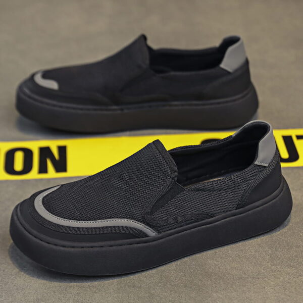Sports Shoes