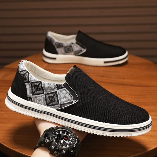 Sports Shoes