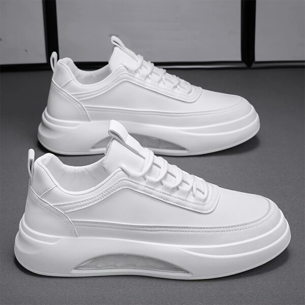 Sports Shoes