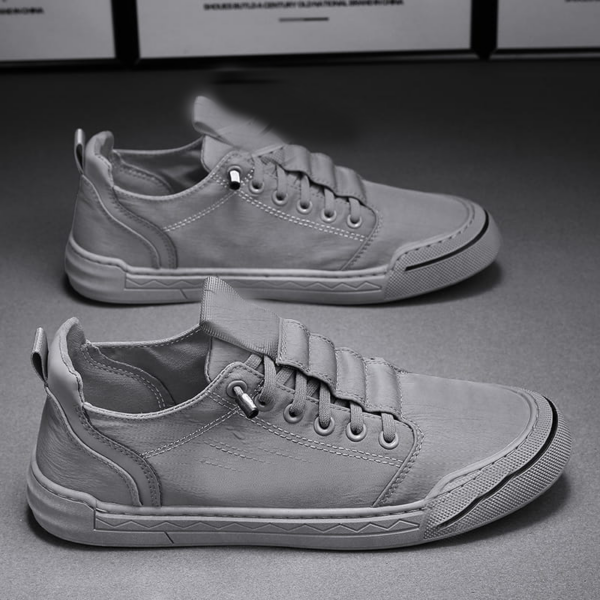 Sports Shoes