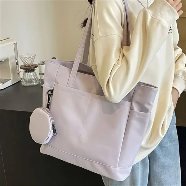 Tote bag