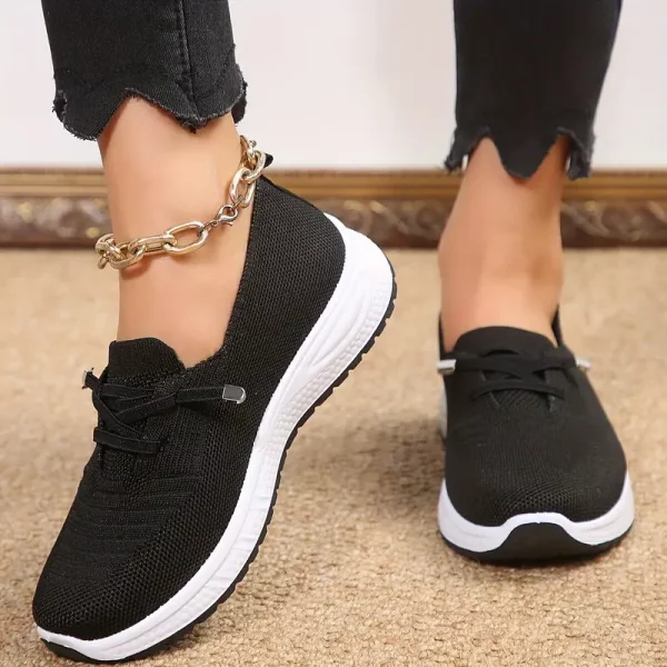Sports Shoes