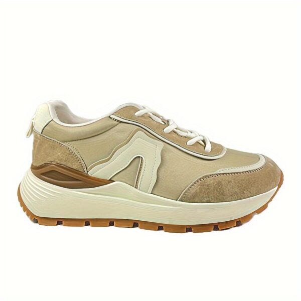 Sports Shoes