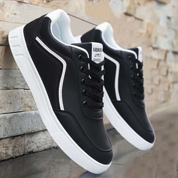 Sports Shoes