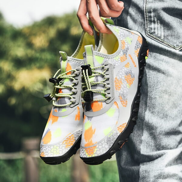 sports shoes