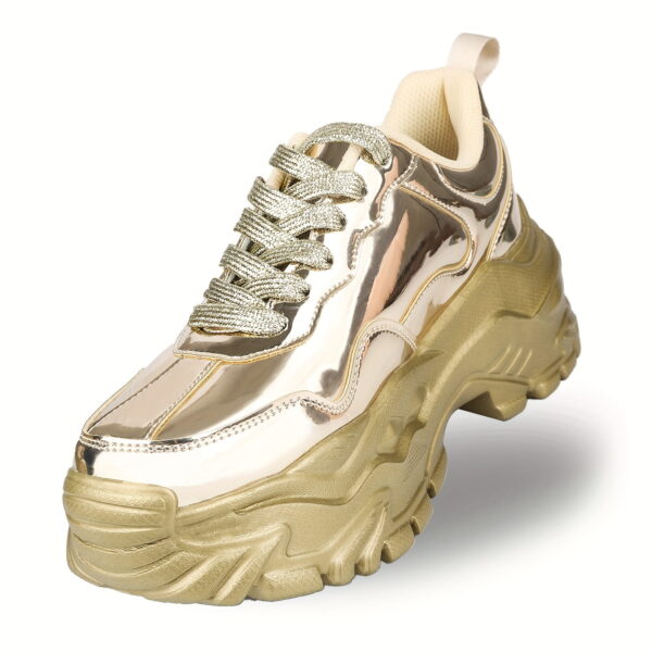 Sports Shoes