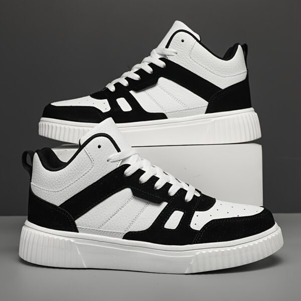 Sports Shoes