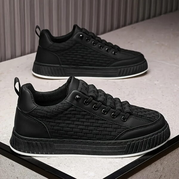 sports shoes