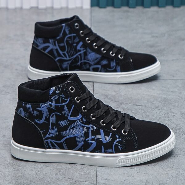 Sports Shoes