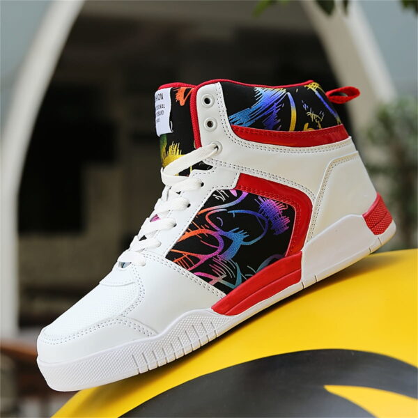 Sports Shoes