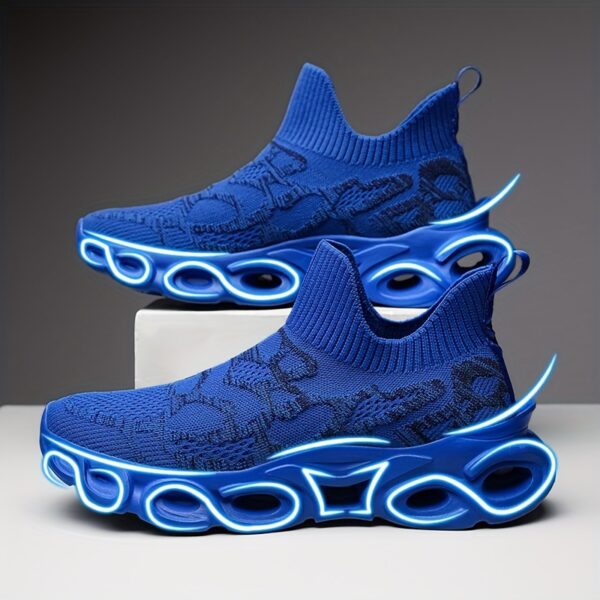 Sports Shoes