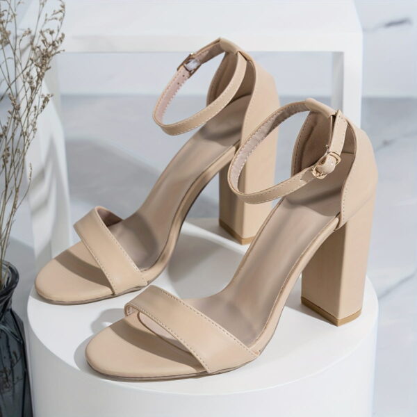 Slingback Pump