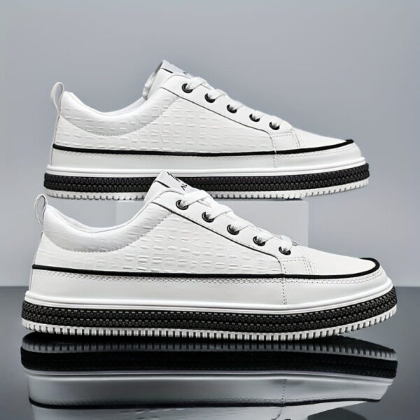 Sports Shoes