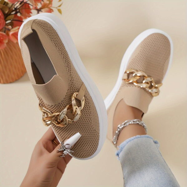Sports Shoes