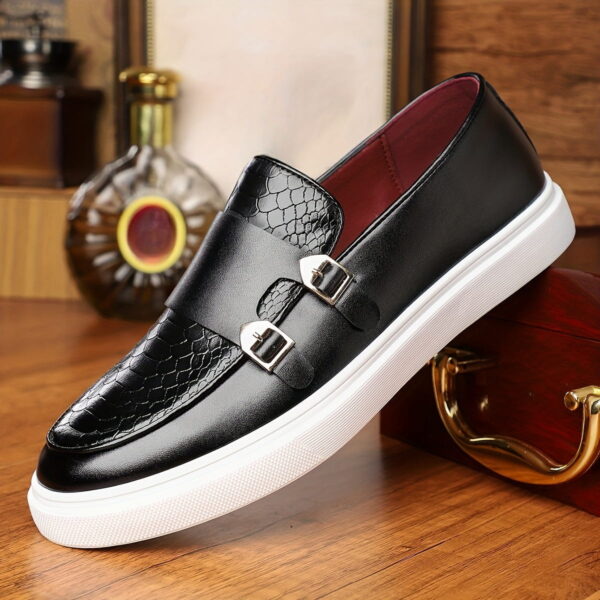 sports shoes