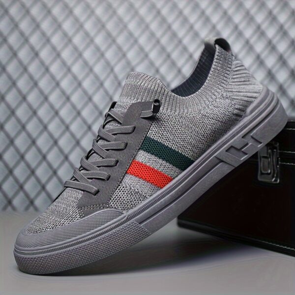 sports shoes