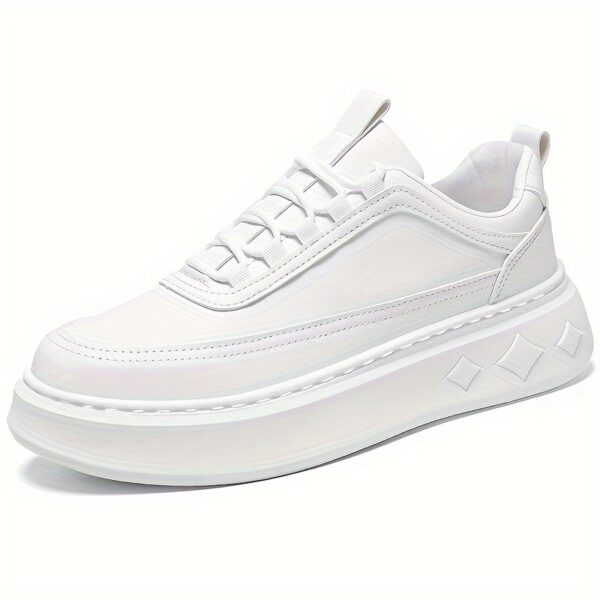 Sports Shoes