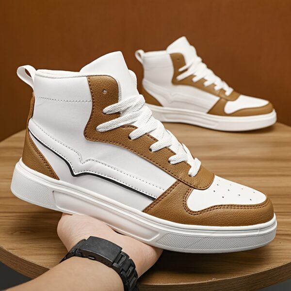 Sports Shoes