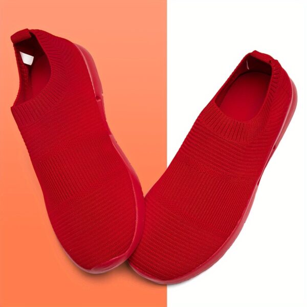 Sports Shoes