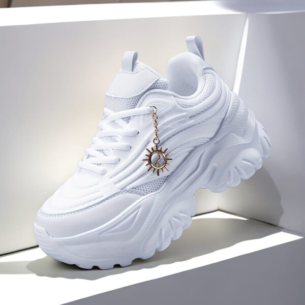 Sports Shoes