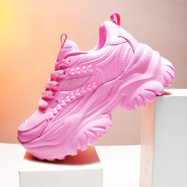 Sports Shoes