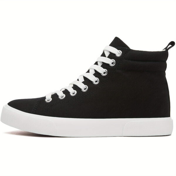 Sports Shoes