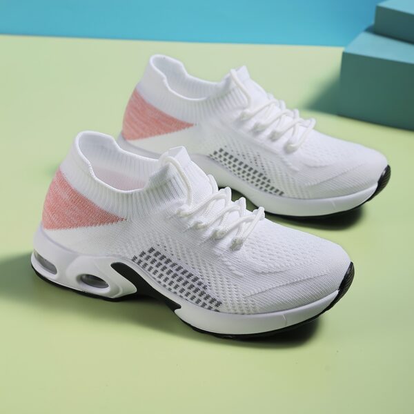 Sports Shoes