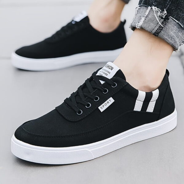 Sports Shoes
