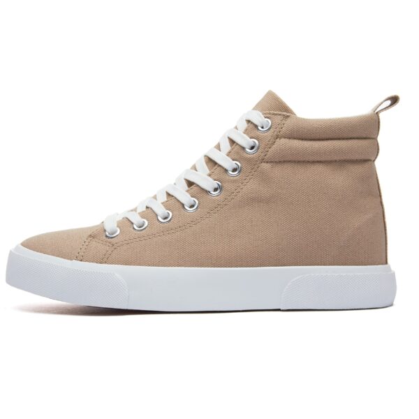 Sports Shoes