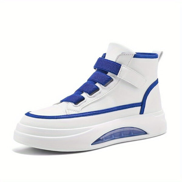 Sports Shoes