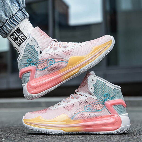 Sports Shoes