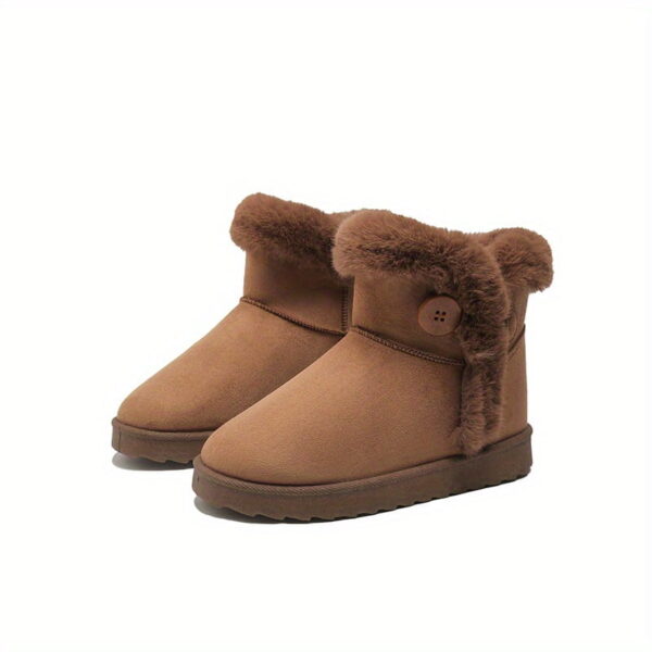 snow boots