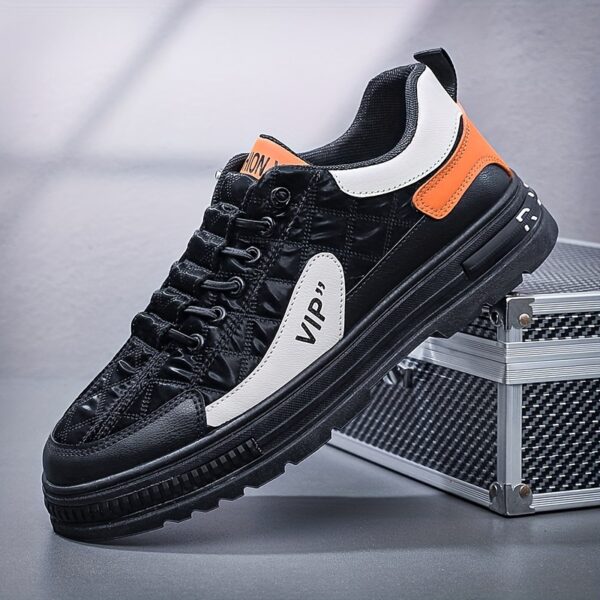 Sports Shoes