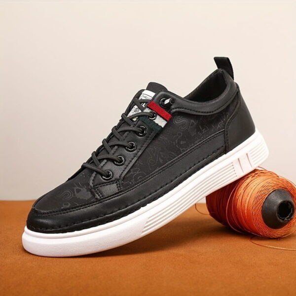 Sports Shoes