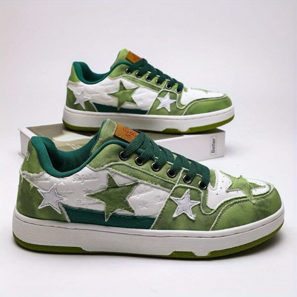 Sports Shoes
