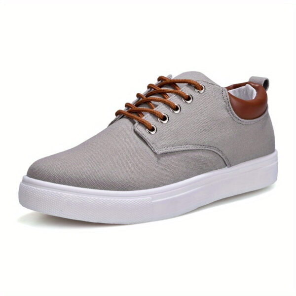 sports shoes