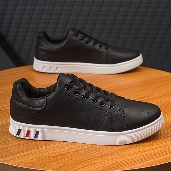 Sports Shoes