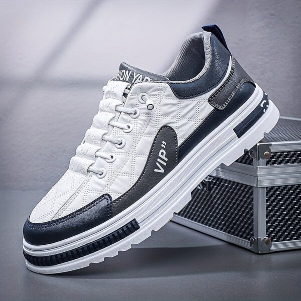 Sports Shoes
