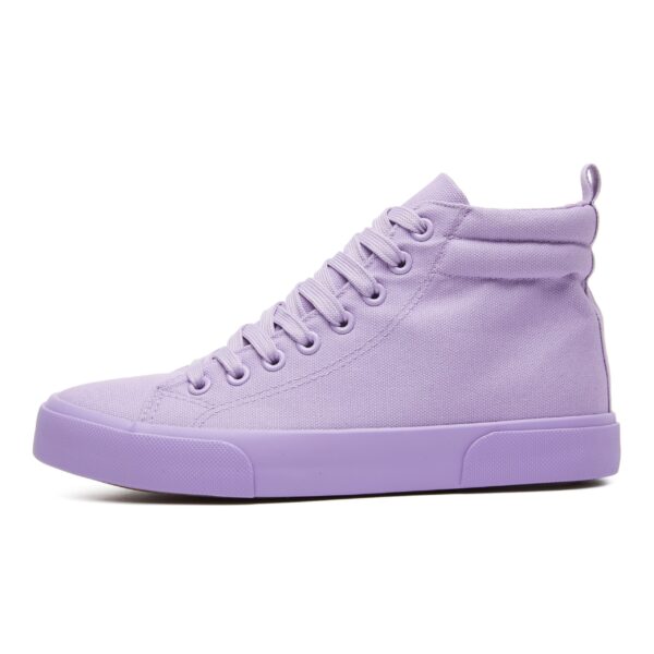 Sports Shoes