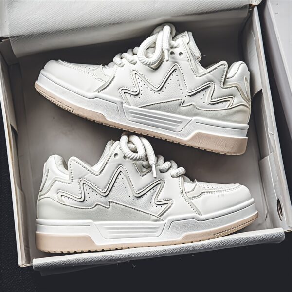 Sports Shoes