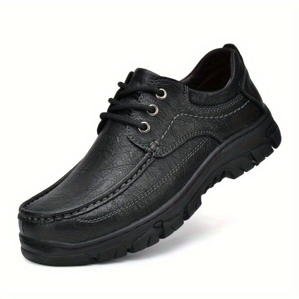 Sports Shoes