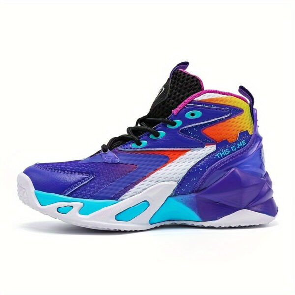 sports shoes