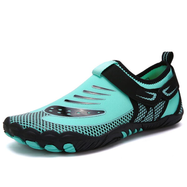 sports shoes
